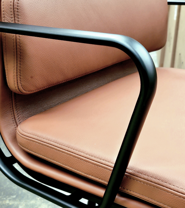 Black Frame Chestnut Brown Leather 217 Style Office Chair