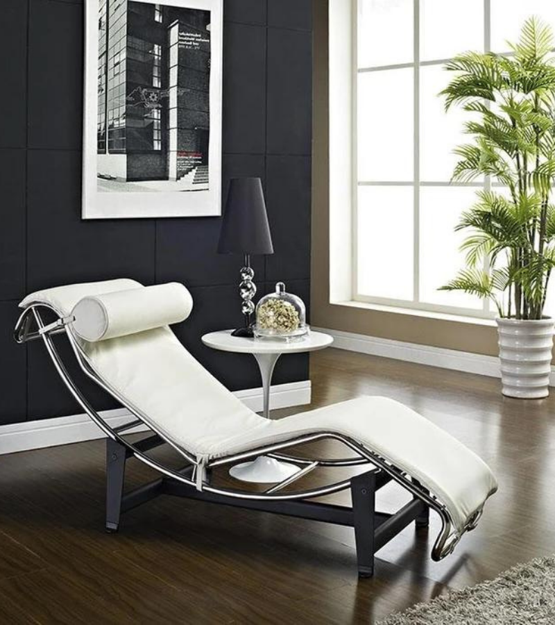 LC4 Style Chaise Longue in Premium Leather