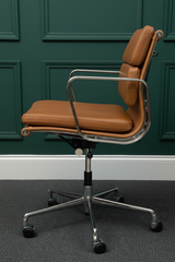 Vintage Tan Waxed Leather Executive Swivel Office Chair